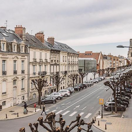 Apartamento Le Méditerranéen, face à la Cathédrale - 2D Reims Exterior foto