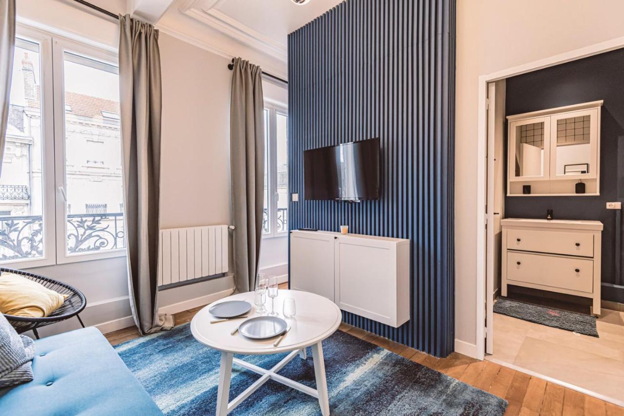 Apartamento Le Méditerranéen, face à la Cathédrale - 2D Reims Exterior foto